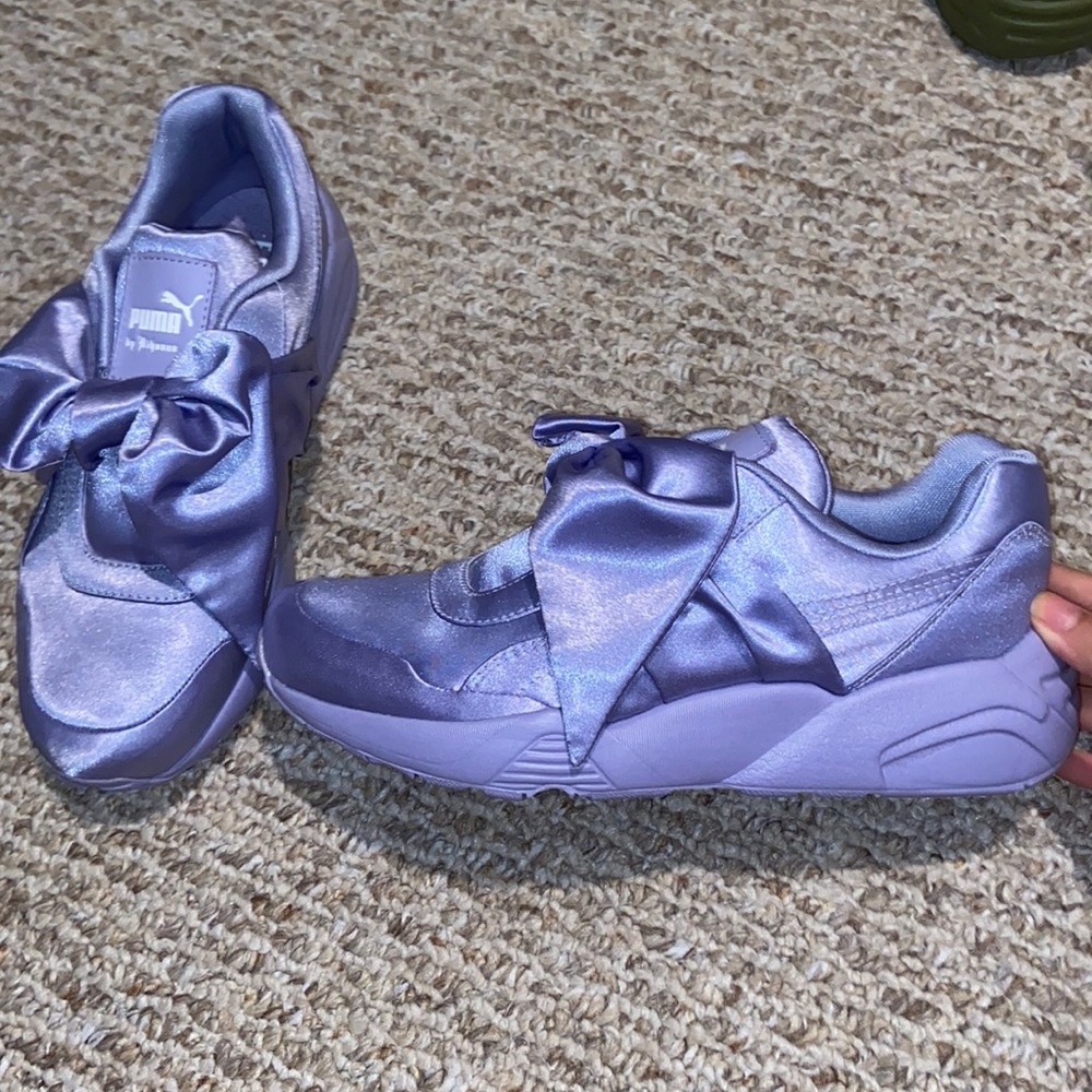 PUMA FENTY Rihanna Lilac satin Bow Sneakers